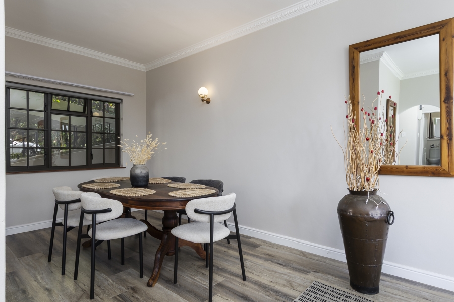 2 Bedroom Property for Sale in Roundhay Western Cape